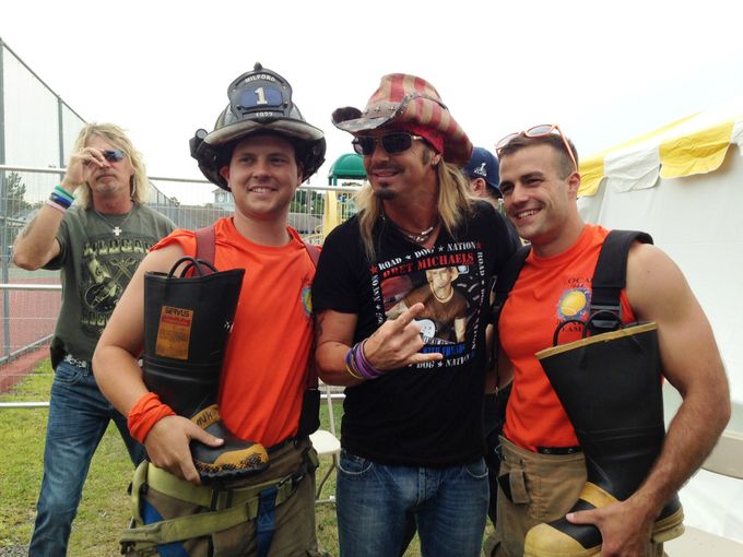 Milford Fire with Bret Michaels Oyster festival 2014 passing the boot!